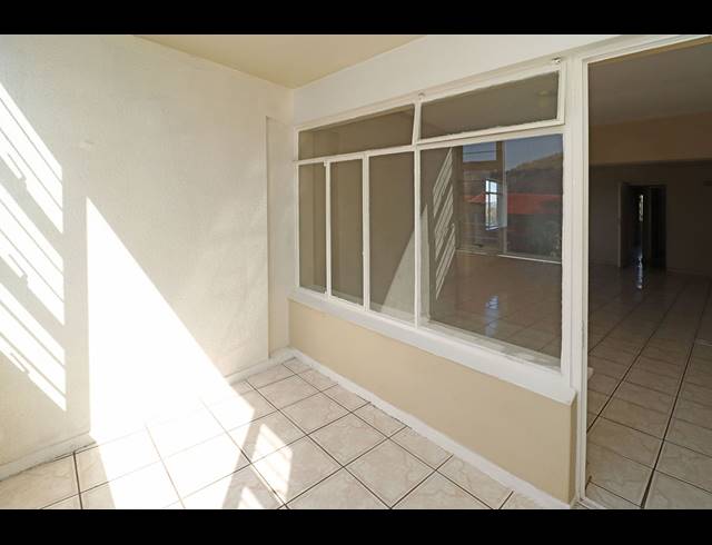 3 BEDROOM APARTMENT FOR SALE IN CYRILDENE